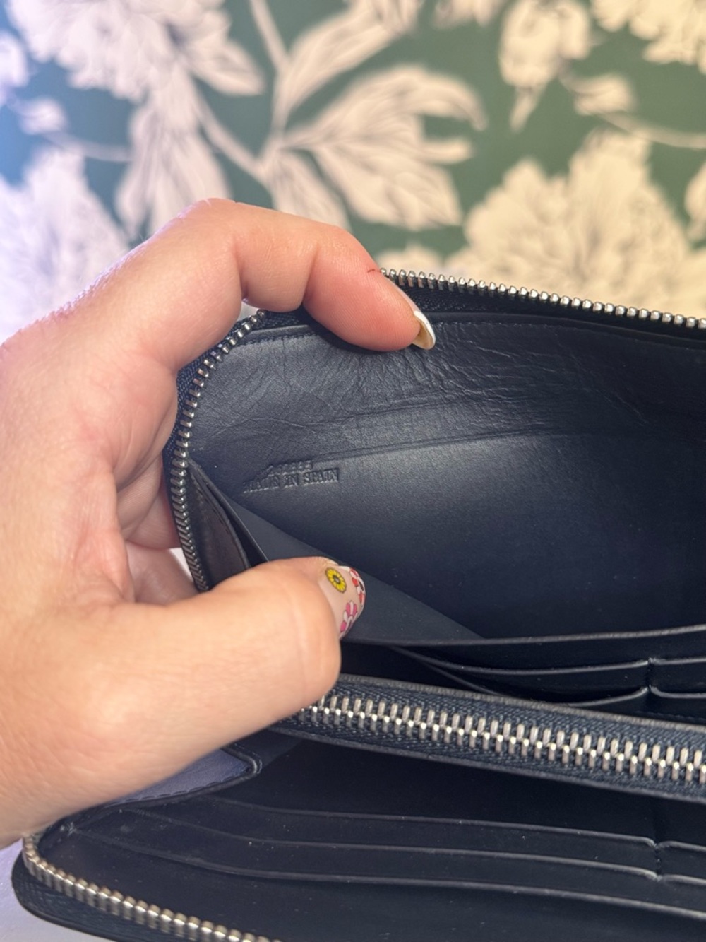 Loewe Navy Blue Leather Zip-Around Wallet EUC - Picture 13 of 14